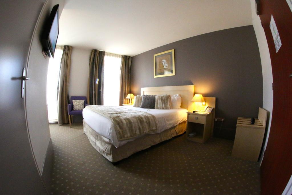Les Palis Spa Grand-Fougeray Quarto foto